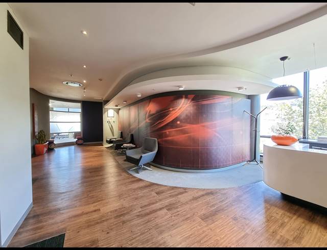 1,111M² OFFICE TO LET IN TYGER VALLEY